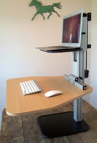 Ergodesktop S Kangeroo An Adjustable Stand Up Desk